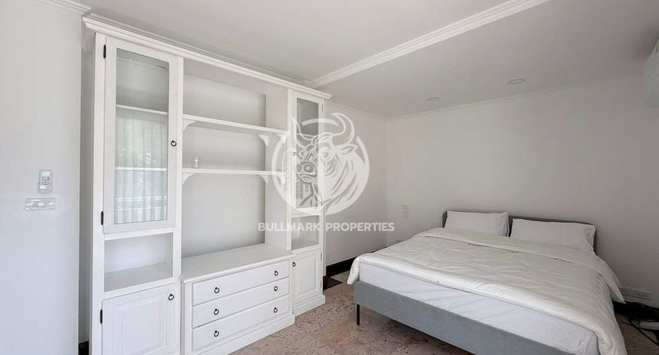 For rent 4 bedrooms condo in Bang Lamung, Chonburi