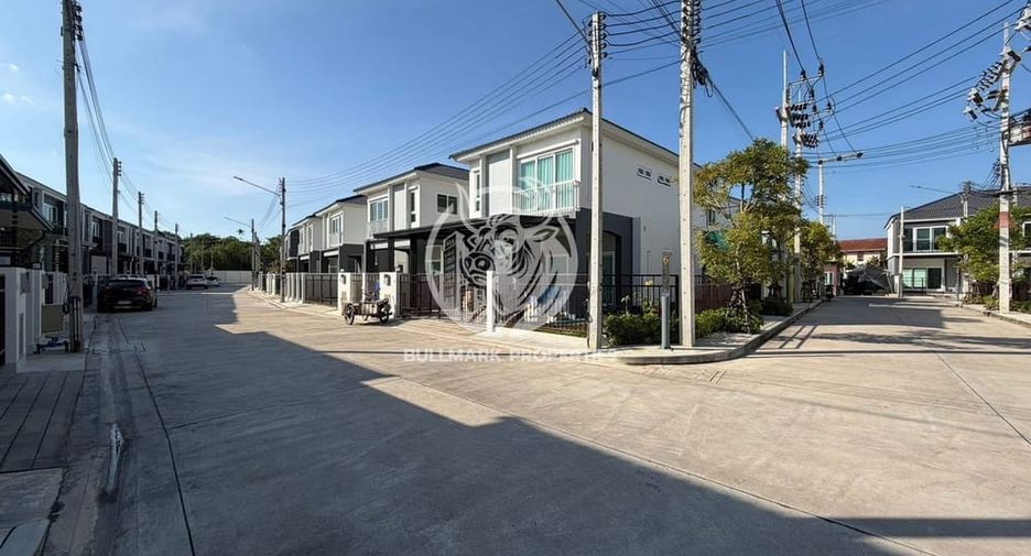 出租 3 卧室 独立屋 在 Bang Lamung, Chon Buri