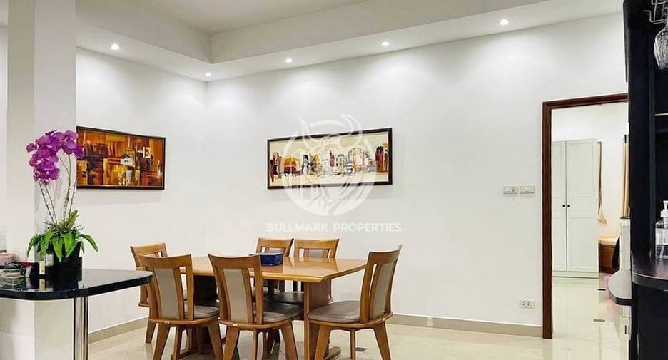 Villa en venta de 3 habitaciones en Bang Lamung, Chonburi
