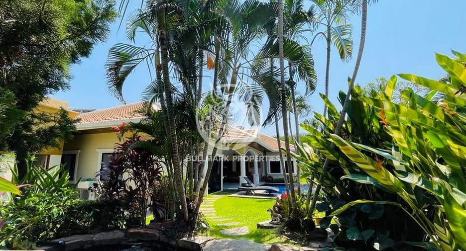 Villa en venta de 3 habitaciones en Bang Lamung, Chonburi