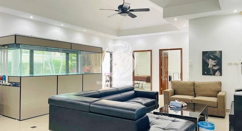 Villa en venta de 3 habitaciones en Bang Lamung, Chonburi