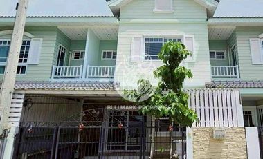 À louer 3 chambres maison à Bang Lamung, Chonburi