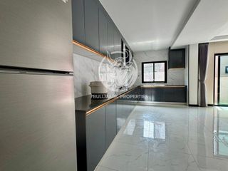 Haus zur Miete mit 4 Zimmer in Bang Lamung, Chonburi