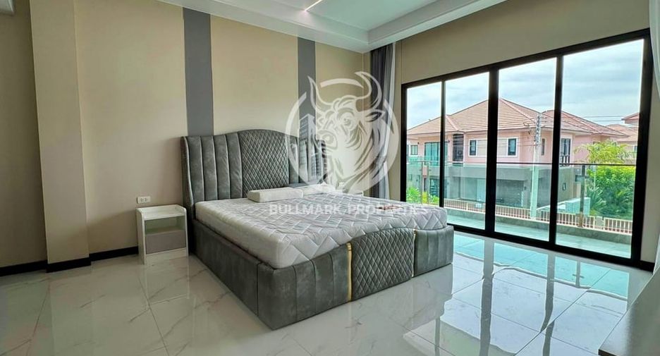 For rent 4 bedrooms house in Bang Lamung, Chonburi