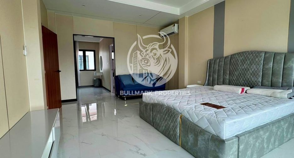 For rent 4 bedrooms house in Bang Lamung, Chonburi
