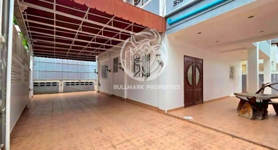 For rent 4 bedrooms house in Bang Lamung, Chonburi