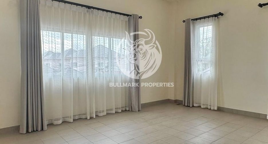 出租 4 卧室 独立屋 在 Bang Lamung, Chon Buri