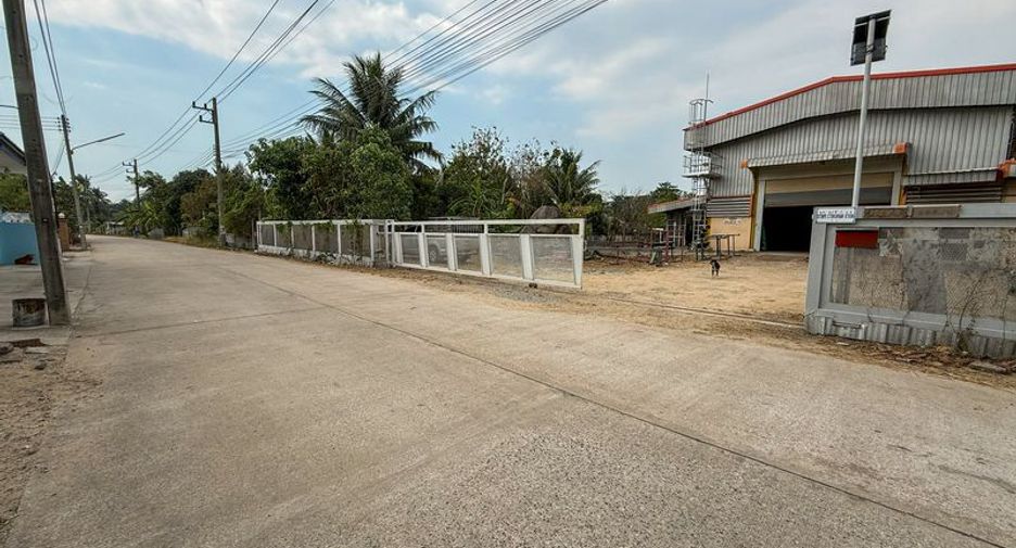 For sale warehouse in Si Racha, Chonburi