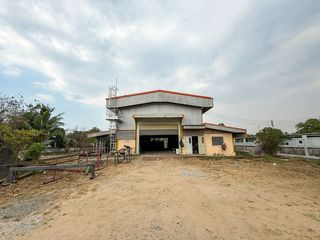出售 仓库 在 Si Racha, Chon Buri