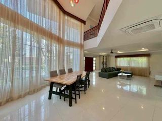 For rent 4 bedrooms villa in Bang Lamung, Chonburi