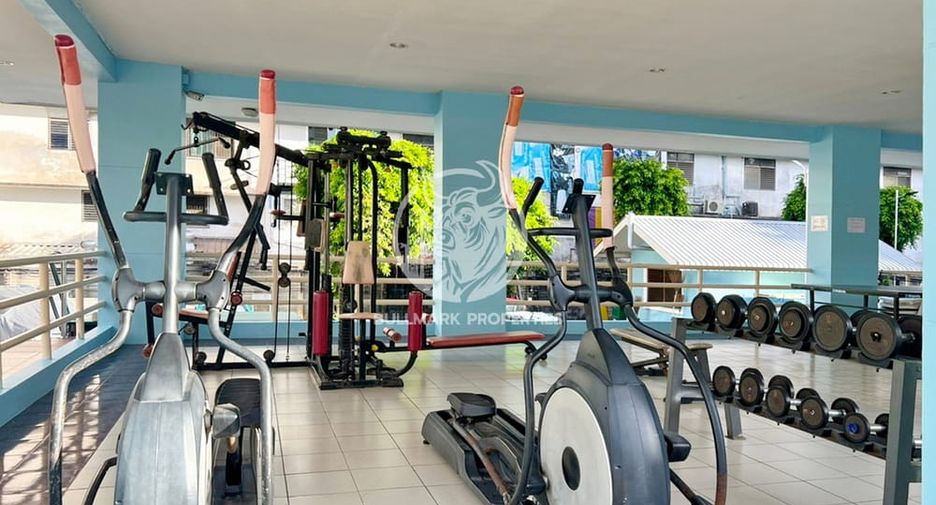 For sale studio condo in Bang Lamung, Chonburi
