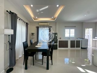 Haus zur Miete mit 3 Zimmer in Bang Lamung, Chonburi