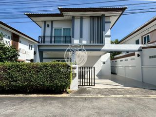 Haus zur Miete mit 3 Zimmer in Bang Lamung, Chonburi