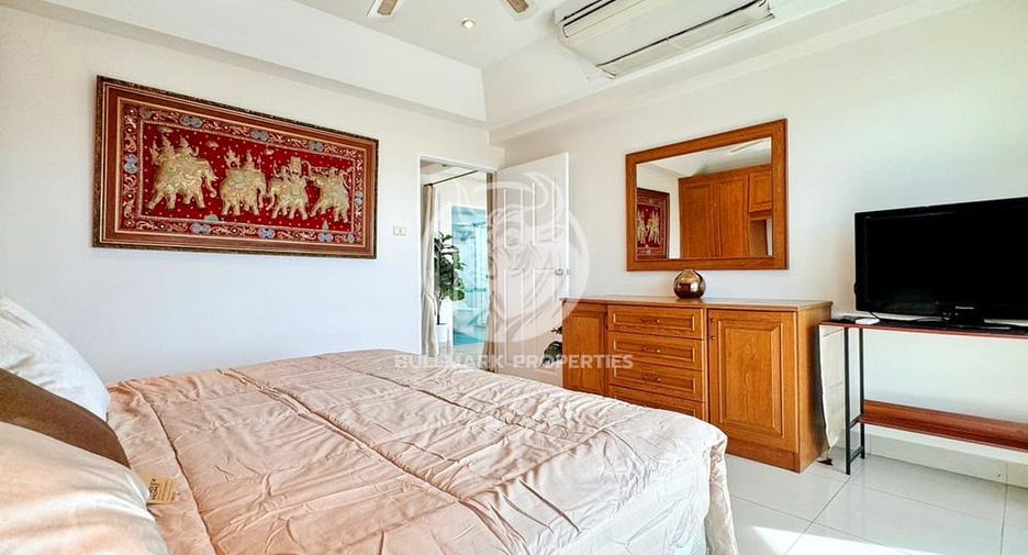 For rent 2 bedrooms condo in Bang Lamung, Chonburi