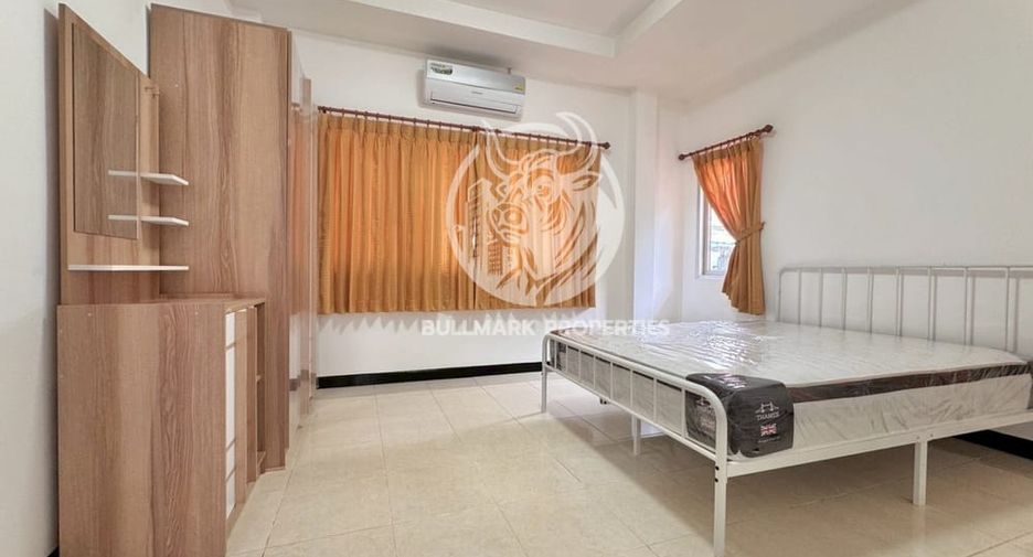 For rent 3 bedrooms house in Bang Lamung, Chonburi