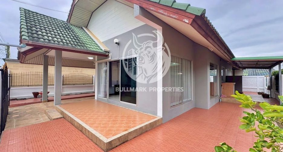 For rent 3 bedrooms house in Bang Lamung, Chonburi