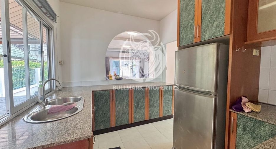 For rent 3 bedrooms house in Bang Lamung, Chonburi