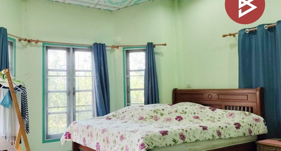 For sale 3 bedrooms house in Bang Rakam, Phitsanulok
