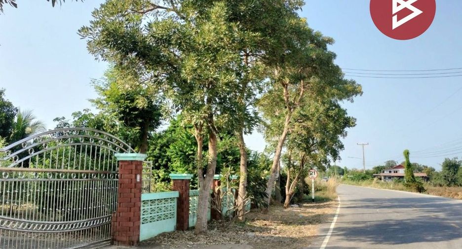 For sale 3 bedrooms house in Bang Rakam, Phitsanulok