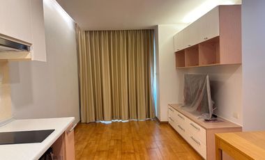 For rent and for sale 2 bedrooms condo in Phra Khanong, Bangkok