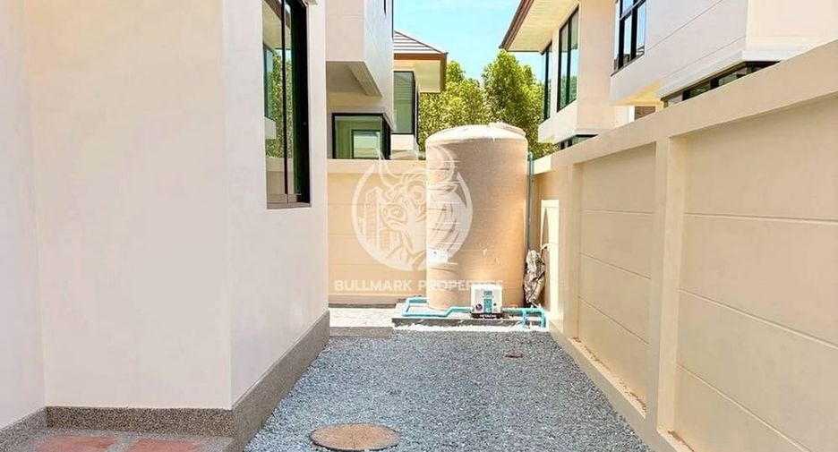 For rent 3 bedrooms house in Bang Lamung, Chonburi
