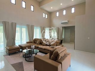 À louer et à vendre 3 chambres maison à Huay Yai, Pattaya