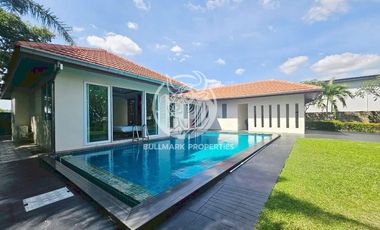 For rent 4 bedrooms villa in Bang Lamung, Chonburi