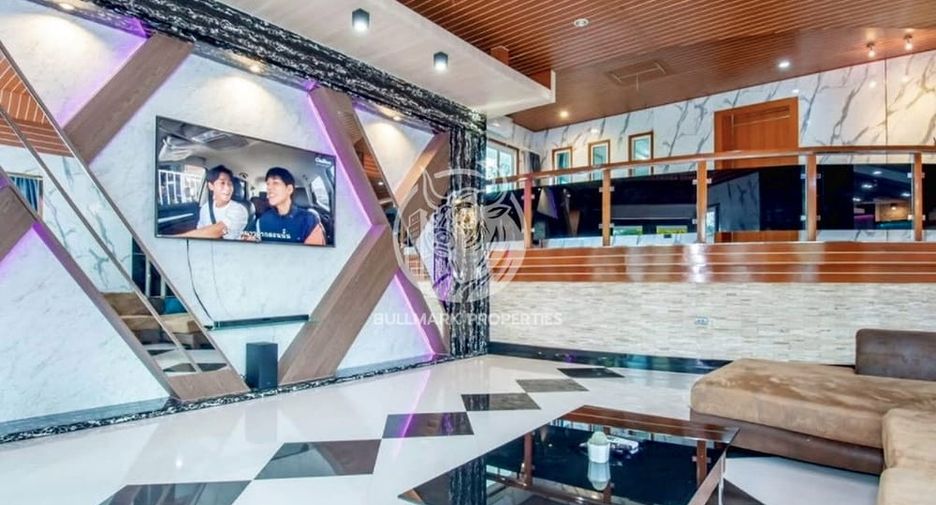 Casa en alquiler y en venta de 4 habitaciones en Bang Lamung, Chonburi