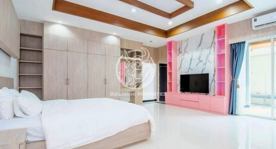 Casa en alquiler y en venta de 4 habitaciones en Bang Lamung, Chonburi