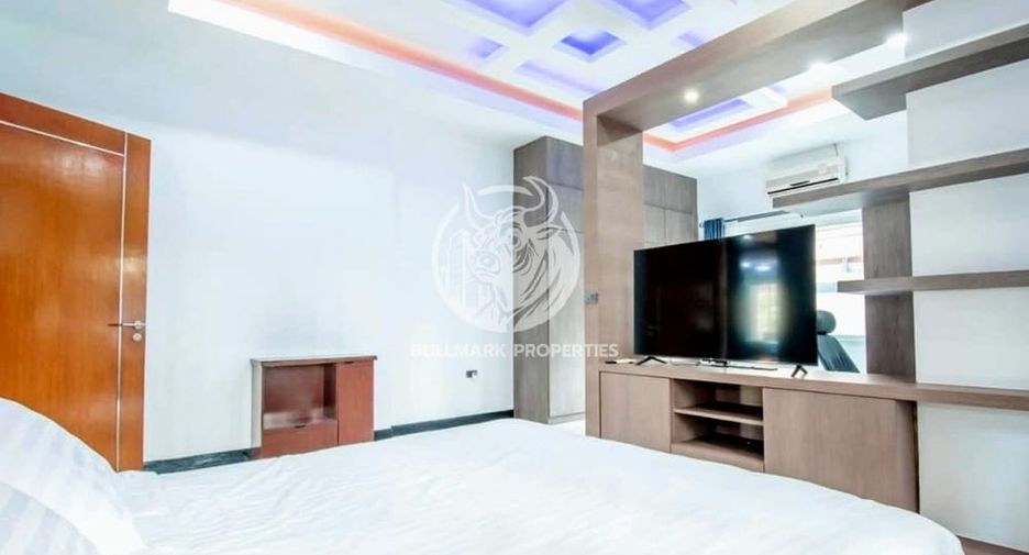 Casa en alquiler y en venta de 4 habitaciones en Bang Lamung, Chonburi