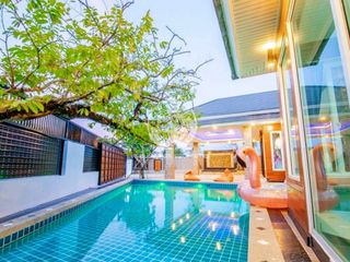 Haus zur Miete und zum Kauf mit 4 Zimmer in Bang Lamung, Chonburi