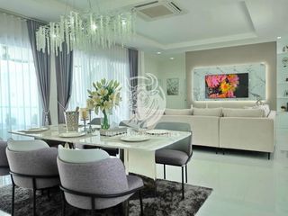 Villa en alquiler de 3 habitaciones en Bang Lamung, Chonburi