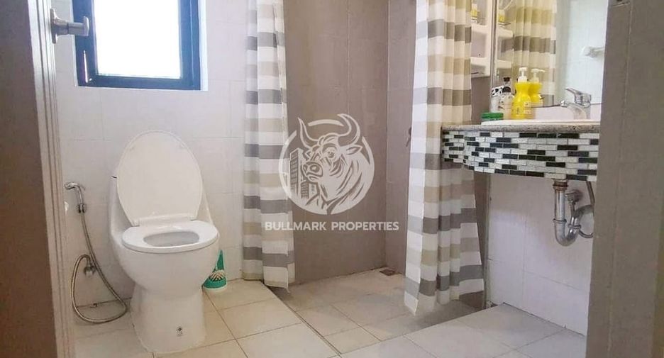 Haus zur Miete mit 3 Zimmer in Sattahip, Chonburi