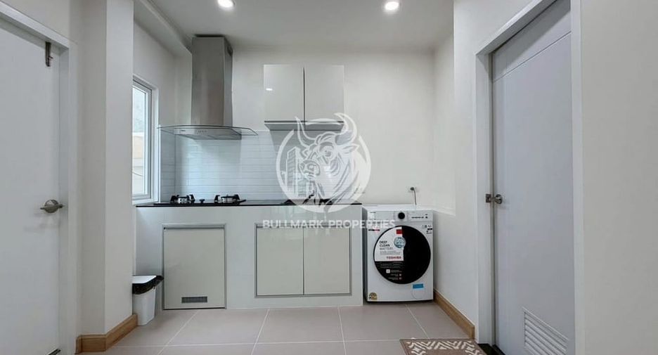 Продажа 3 спальни дом в Банг Ламунг, Чонбури
