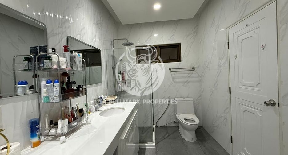For sale 3 bedrooms house in Bang Lamung, Chonburi