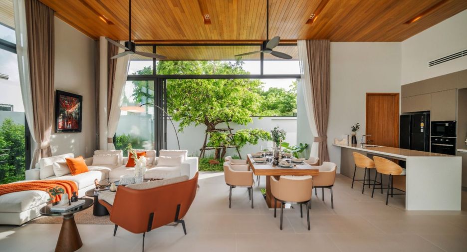 For sale 3 bedrooms villa in Thalang, Phuket