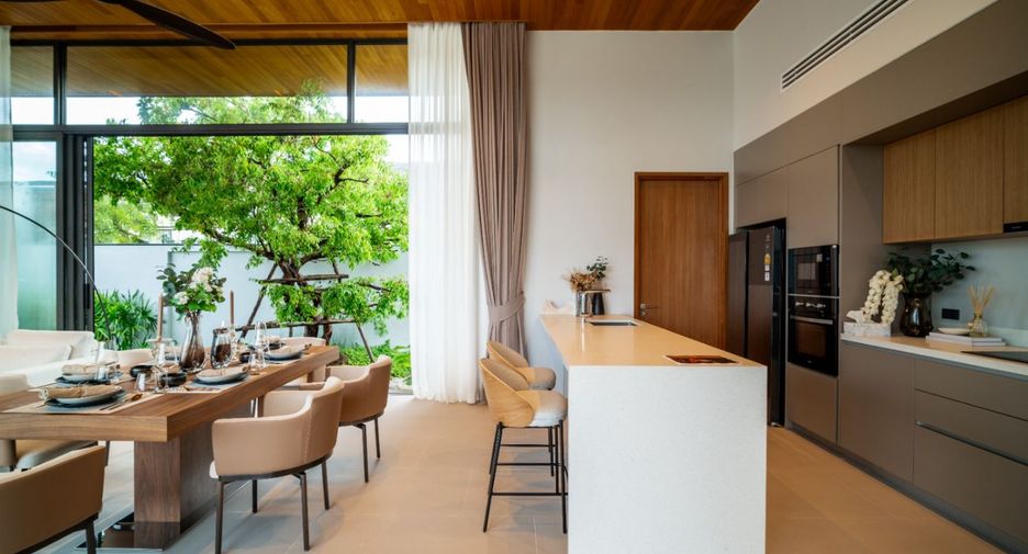 For sale 3 bedrooms villa in Thalang, Phuket
