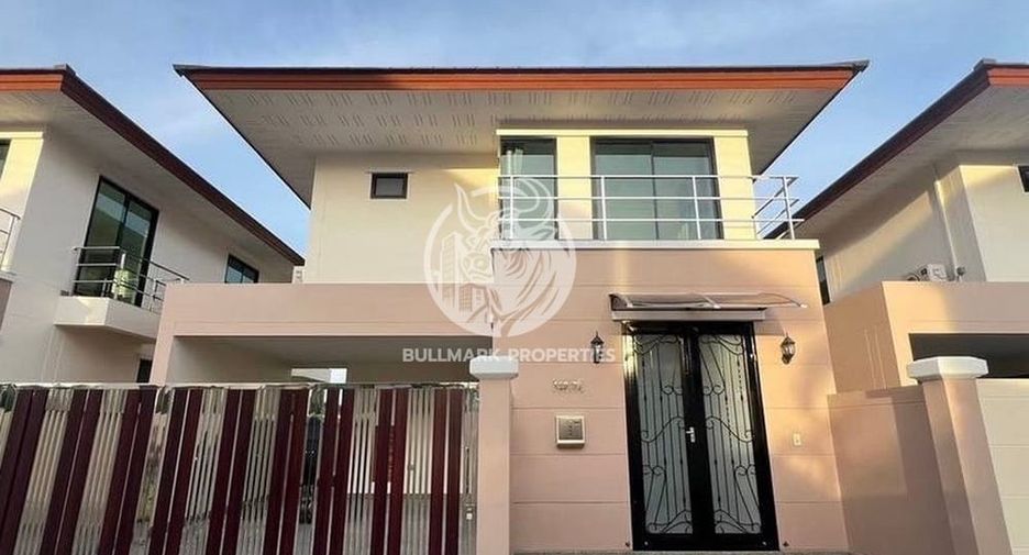 For rent 4 bedrooms house in Bang Lamung, Chonburi