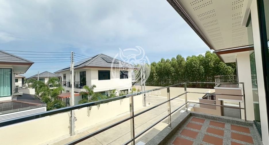 For rent 4 bedrooms house in Bang Lamung, Chonburi