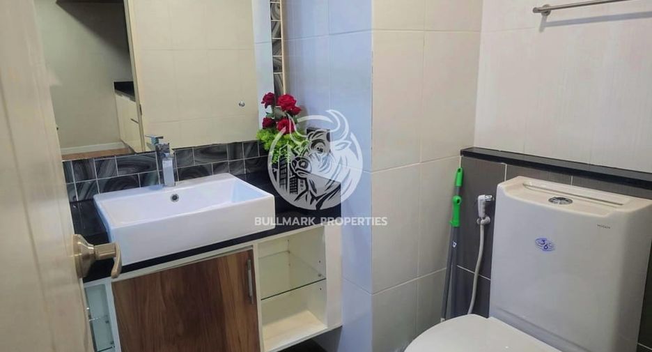 For rent 2 bedrooms condo in Bang Lamung, Chonburi