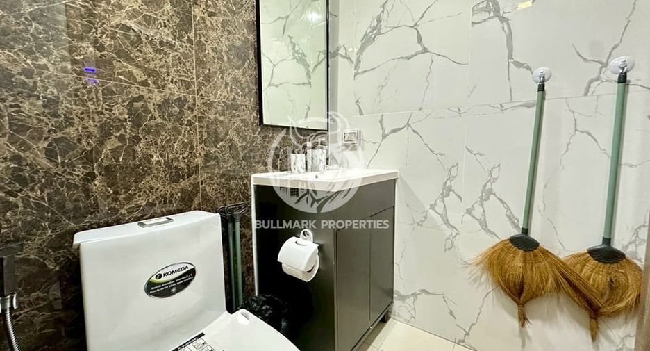 For rent 2 bedrooms condo in Bang Lamung, Chonburi