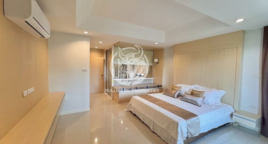 Haus zur Miete mit 3 Zimmer in Bang Lamung, Chonburi