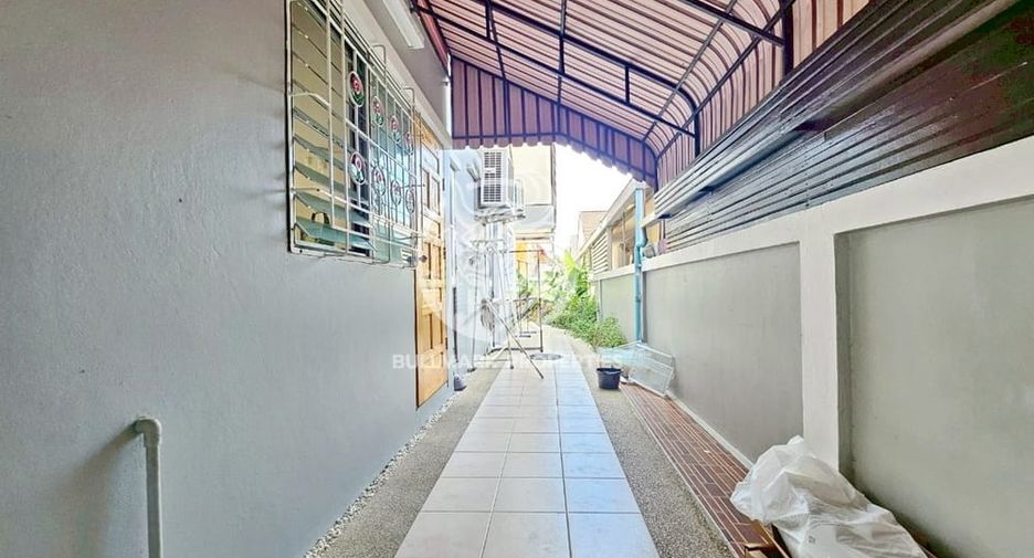 À louer 140 chambres maison à Bang Lamung, Chonburi
