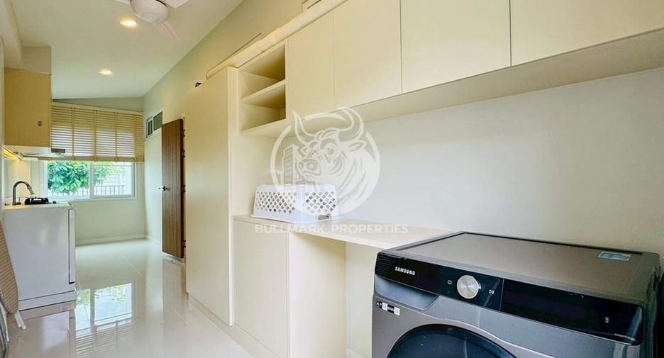 For rent 3 bedrooms house in Bang Lamung, Chonburi