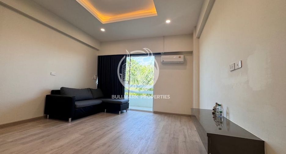 À louer et à vendre studio condo à Bang Lamung, Chonburi