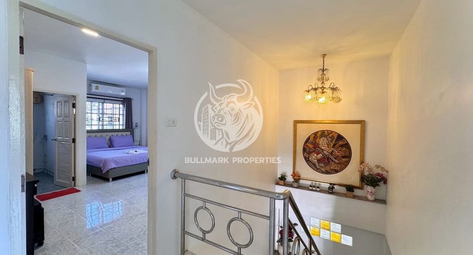 Villa zur Miete mit 6 Zimmer in Bang Lamung, Chonburi