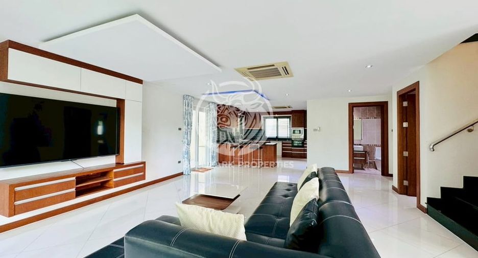 For rent 4 bedrooms house in Bang Lamung, Chonburi