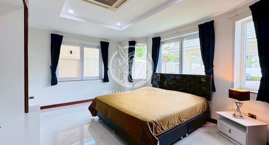 For rent 4 bedrooms house in Bang Lamung, Chonburi