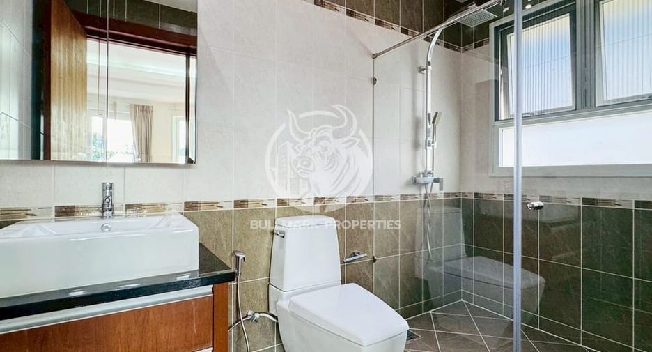 For rent 4 bedrooms house in Bang Lamung, Chonburi