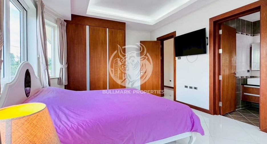 For rent 4 bedrooms house in Bang Lamung, Chonburi